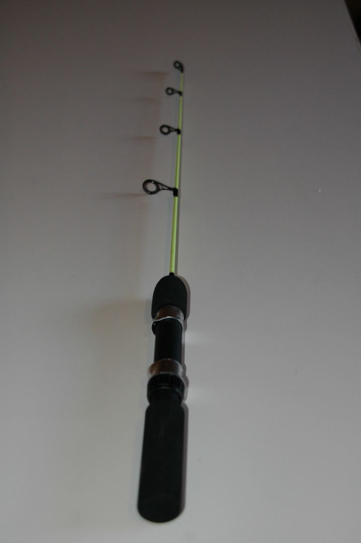 Fishing Combo: Okuma Aria A Spinning Reel + Christenson's Lake Shore  Tackle 28 Ice Rod, Glow-in-the-Dark Yellow + Strike Alert + 3/4 oz. Green  Glow